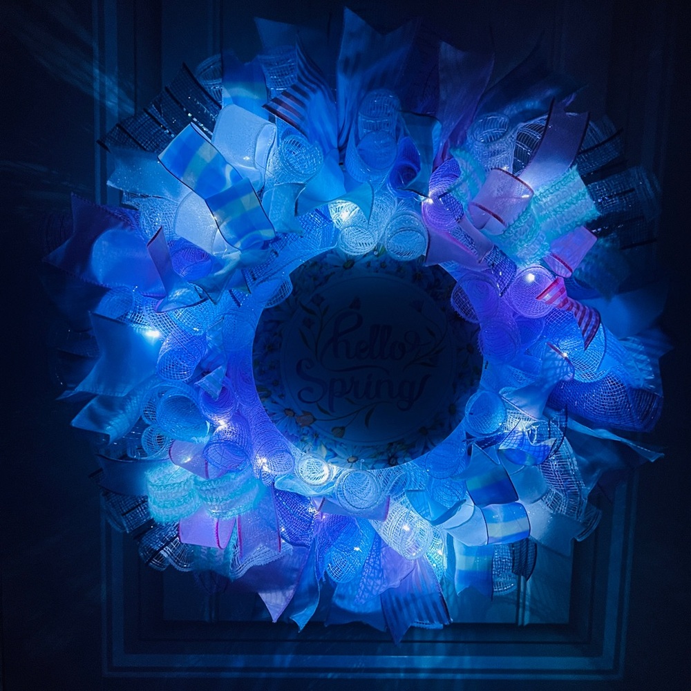 Handmade Hello Spring Prelit Ribbon Wreath 22 in LED W3 - Picture 8 of 9